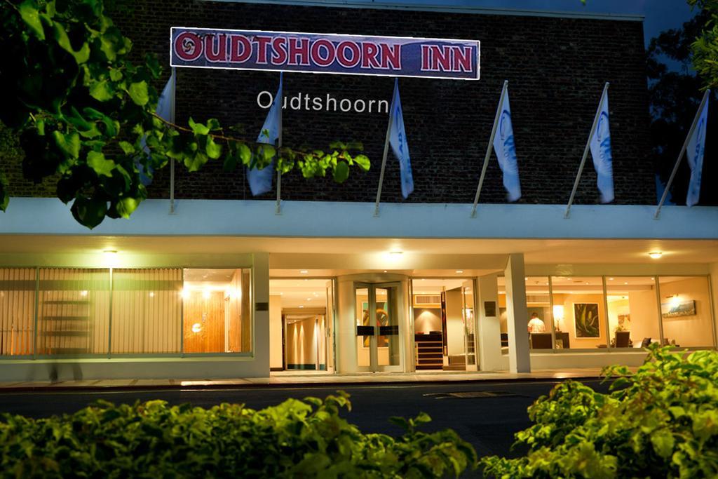 Oudtshoorn Inn Hotel ภายนอก รูปภาพ